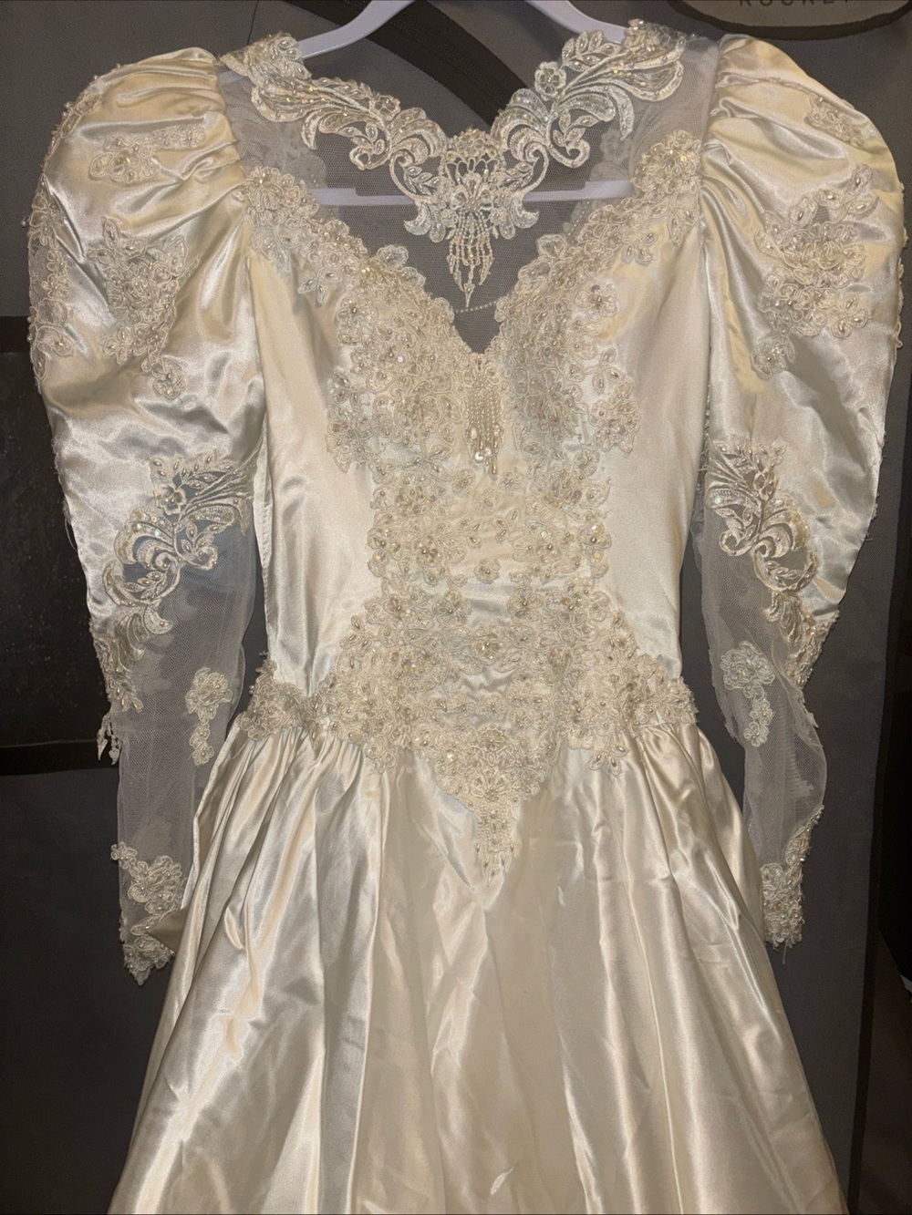 Vtg 80s Satin Wedding Dress Sz 6 Leg of Mutton Long Sleeve Pearl Draped Back Bow
